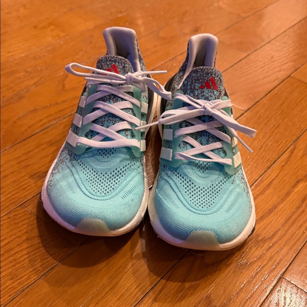 Adidas Women’s Ultra Boost 3 Aqua and Gray Size 7.5 Sneakers